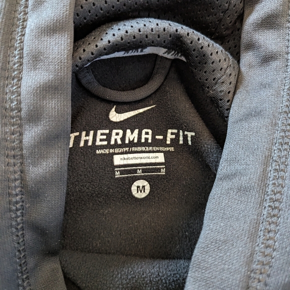 Nike All Black Therma-Fit Hoodie - Picture 3 of 5